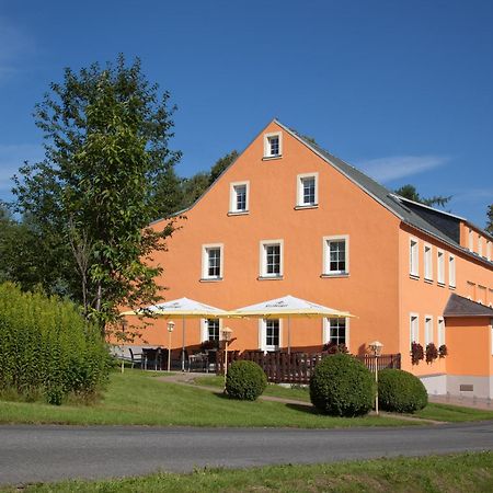 Wolfsgrunder Festhof Hotel Dorfchemnitz Exterior photo